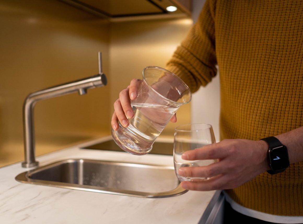 Waterdrop Filtry Polska. Filtrowana woda zaplanowana razem z&nbsp;wnętrzem